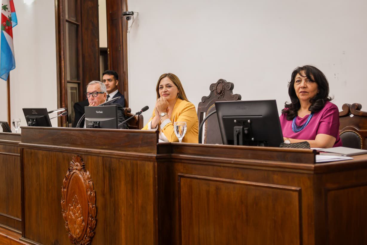Diputados honran a sus protagonistas sociales y marcan un límite firme: la democracia no se vende Diputados honran a sus protagonistas sociales y marcan un límite firme: la democracia no se vende