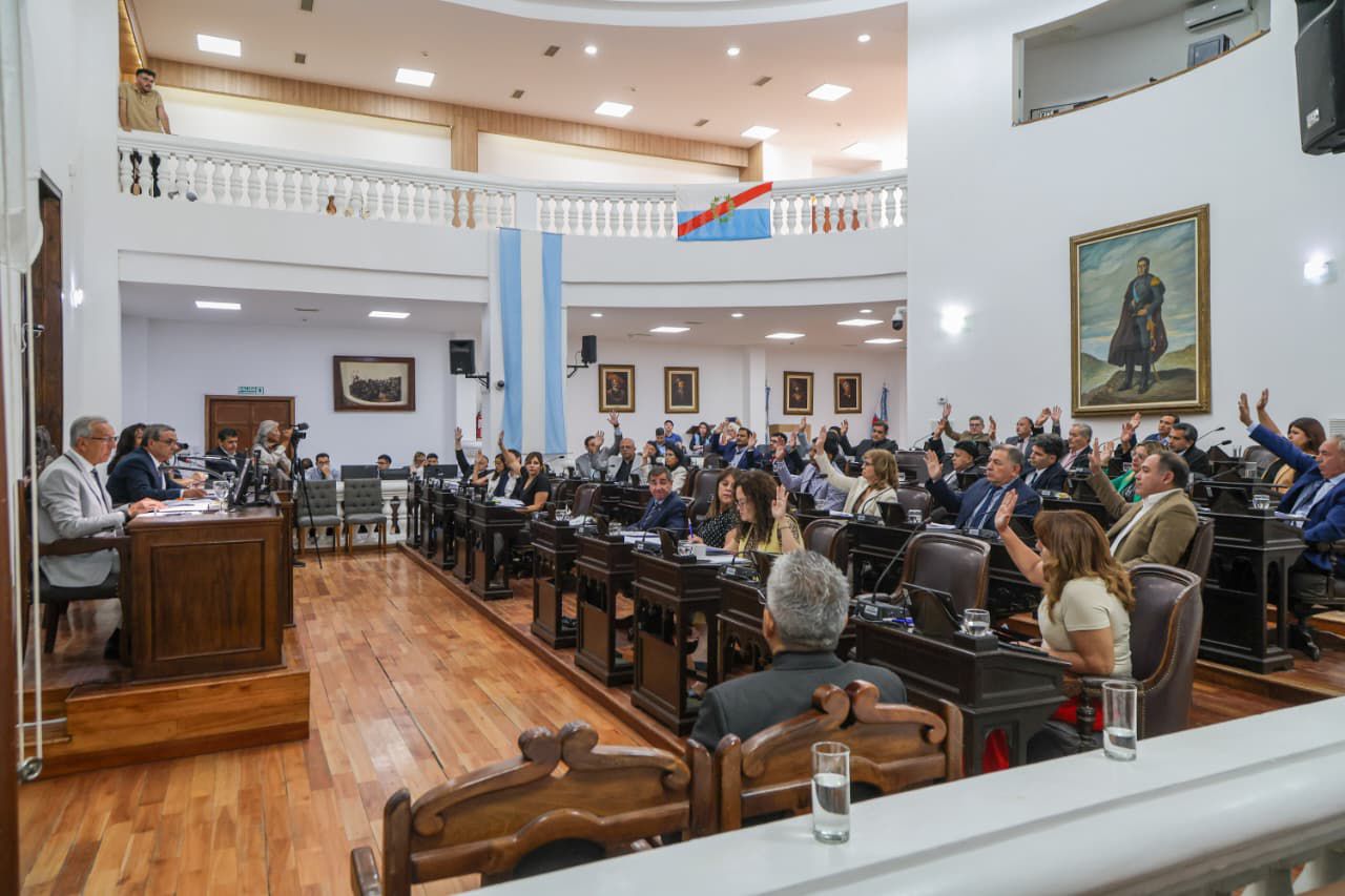 Presupuesto, Impositiva y nueva Ley del Tribunal de Cuentas: sesión decisiva en la Legislatura