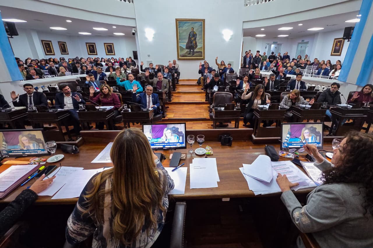Legislatura avanzó en Educación Vial y expresó su rechazo a los ajustes nacionales