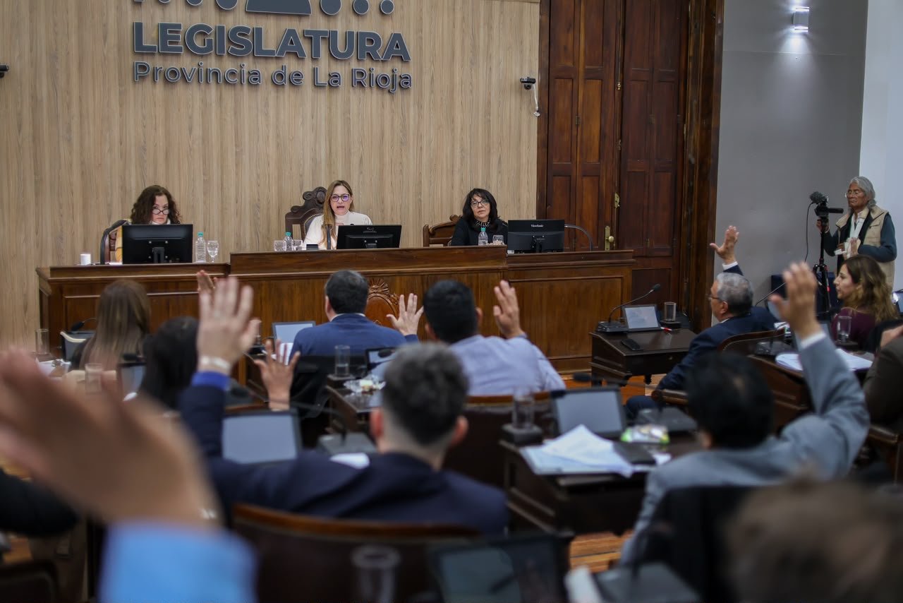 La Legislatura aprobó nuevas herramientas para acompañar a los riojanos ante la situación económica